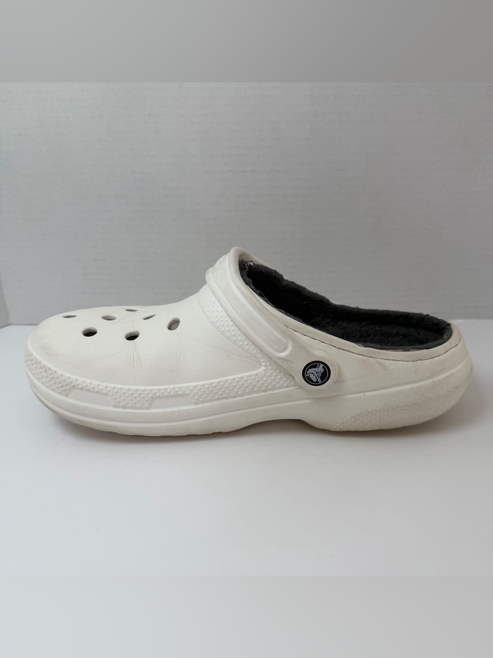 White Crocs - Picture 5 of 8